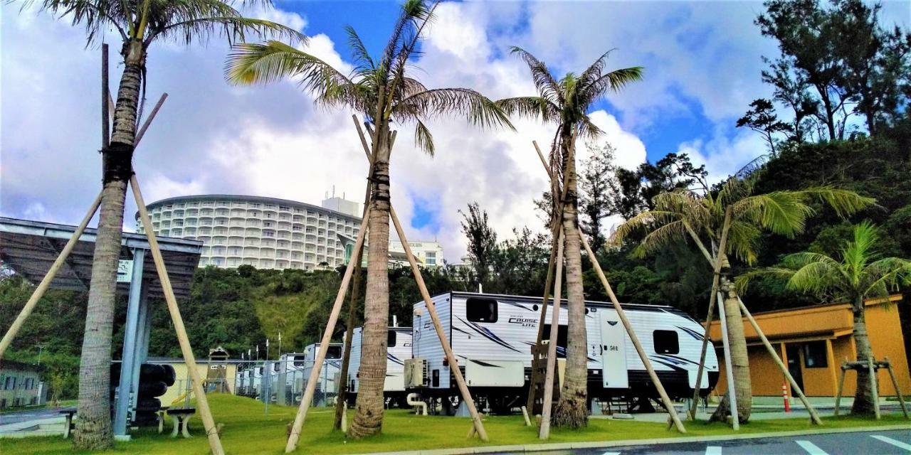 Beach Resort Hotel Kalakaua Onna Bagian luar foto